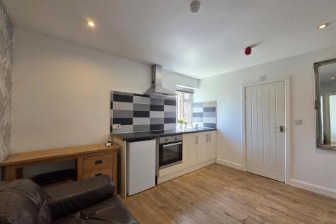 Kitchen/Living Area
