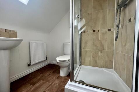Master Ensuite