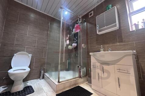 W.C/Shower