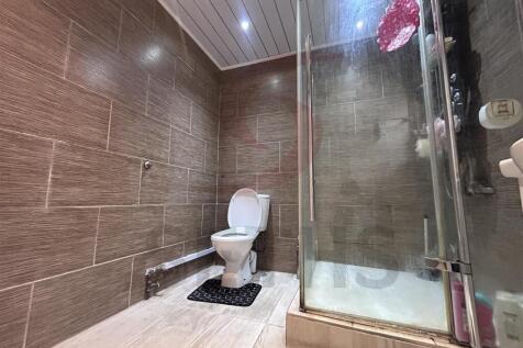 W.C/Shower