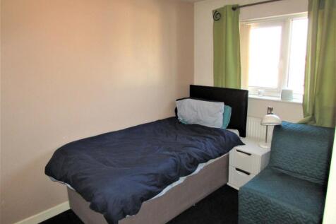 MedlockRd68bed2.JPG