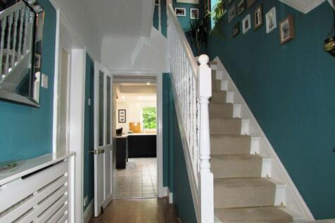 LordLane305hall.JPG