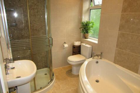 LordLane305bath.JPG