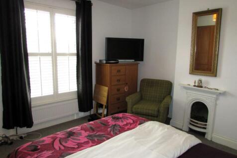 AshtonRd3bedd1.JPG