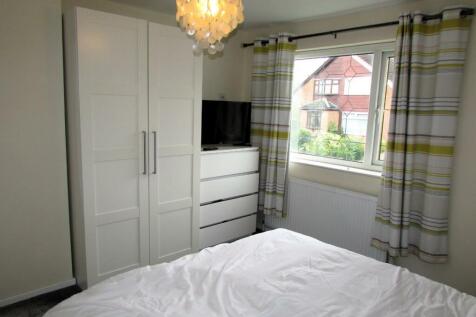 CambridgeRd73bedd1.JPG
