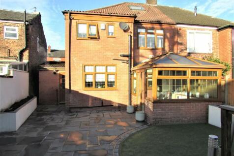 ARE324gdn3.JPG