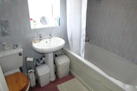 FirstAve64bath.JPG