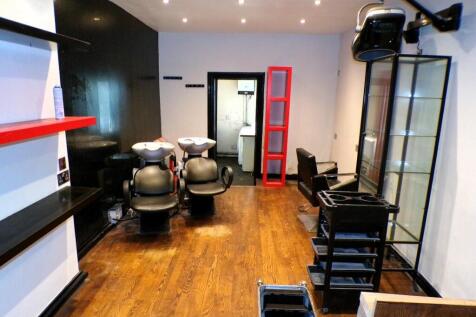 OldhamRd214shop2.JPG
