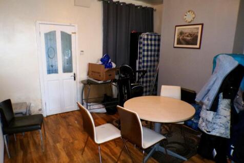 RossingtonSt51din1.JPG