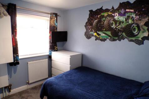 MitchellsQuay4bed2.JPG