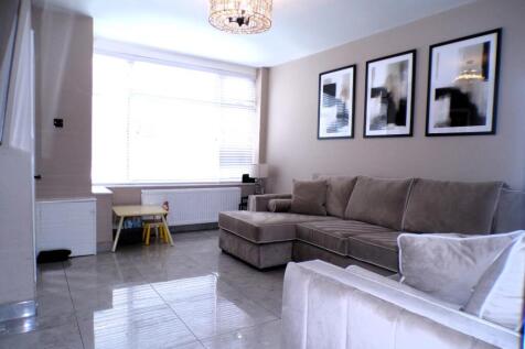 MasseyAve19lnge2.JPG
