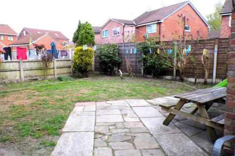 MasseyAve19gdn2.JPG