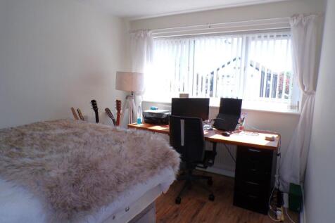 Greenways9bed2.JPG