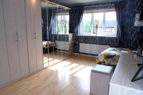 CrammondCl35bed1.JPG