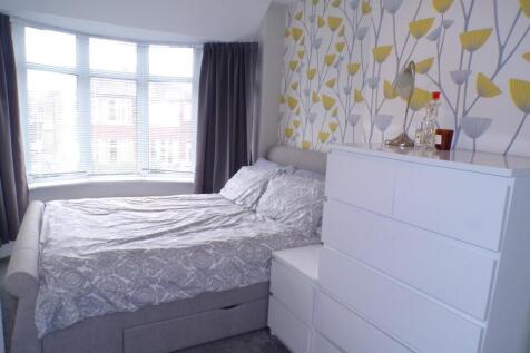 KewRd111bed1.JPG