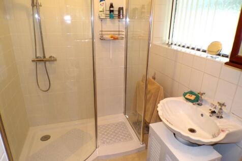 RishworthDv56bath1.JPG
