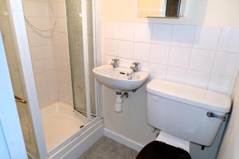 RishworthDv56ensuite.JPG