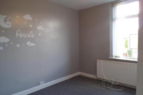 WhitecarAve3bed2.JPG