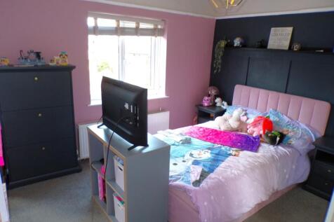 MorseRd11bed4.JPG