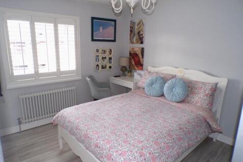 GlenmoreDv49bed1.JPG
