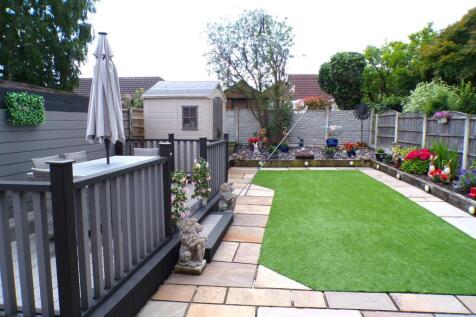 CambridgeRd4gdn1.JPG