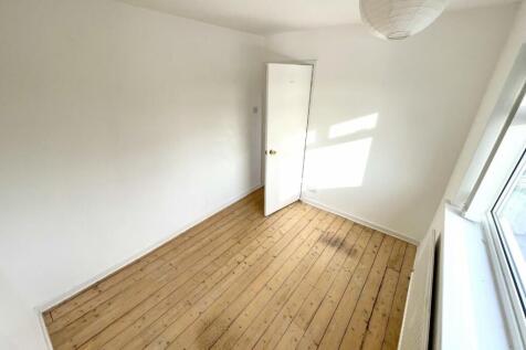 SomersetRdBedroom