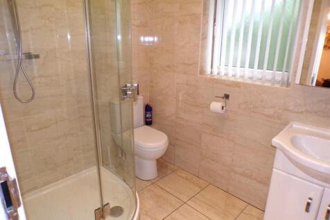 DowningSt47bath.JPG