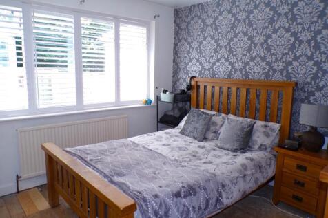 RishworthDv23bed1.JPG