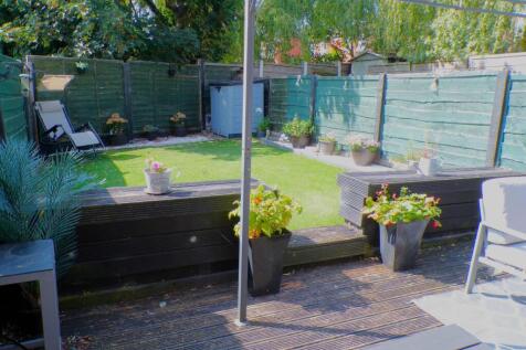 WarnfordCl34gdn2.JPG