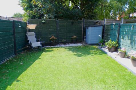 WarnfordCl34gdn3.JPG