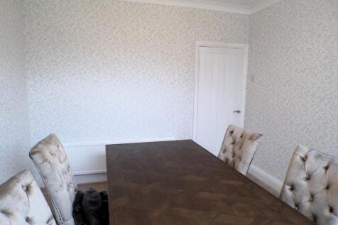 TrevorDr2DiningRoomm.JPG