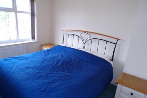 CliftonSt72bed2.JPG