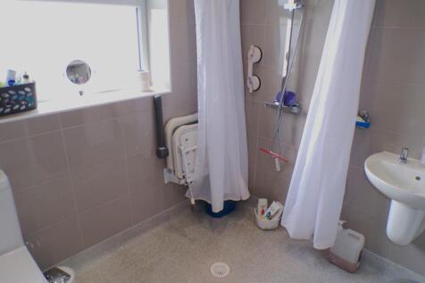 WillowsDv28bath.JPG