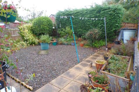 LulworthCres14gdn1.JPG