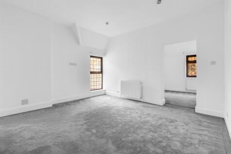 Internal-16.jpg