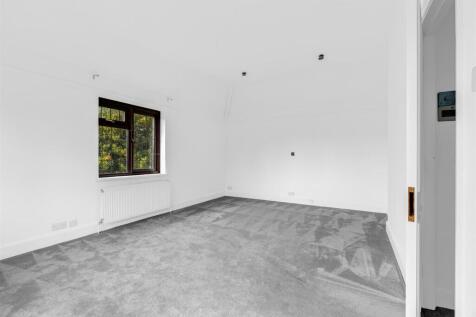 Internal-11.jpg