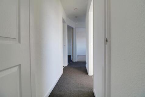 hallway.jpg