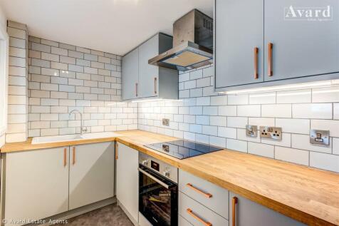 Flat 9, 53-54 Regency Square-17.jpg