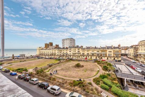 Flat 9, 53-54 Regency Square-10.jpg