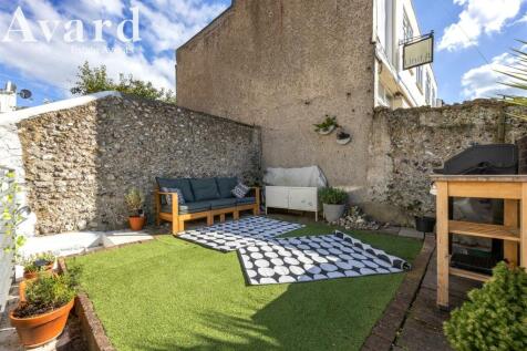 Princes Road, Avards-019.jpg