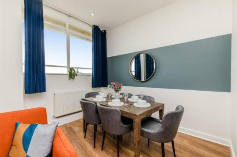 Embassy Court, Flat 3-58.JPG