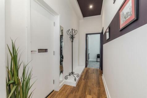 Embassy Court, Flat 3-51.JPG
