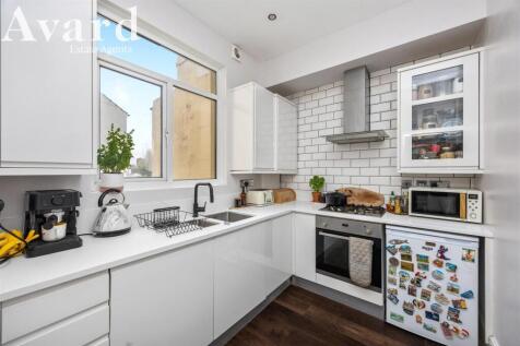 Ditchling Rise 60, Flat 1-020.jpg