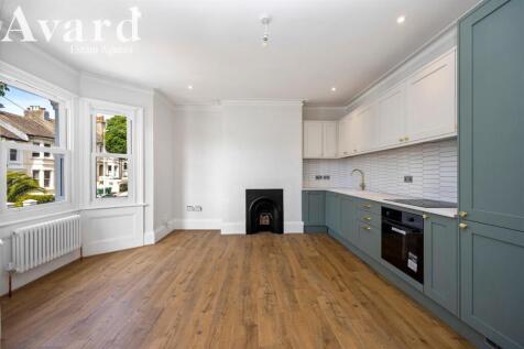 Ditchling Rise 110-003.jpg