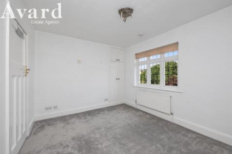 Coleman Avenue, 36-011.jpg