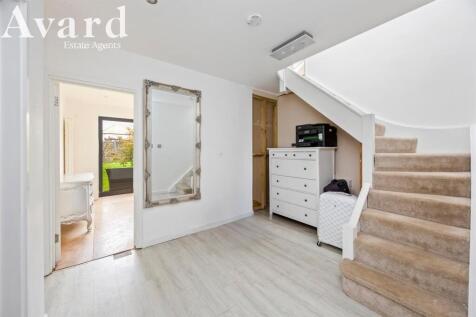 Lomond Avenue, 15_004.JPG