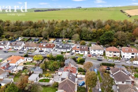 Lomond Avenue, 15_032.JPG