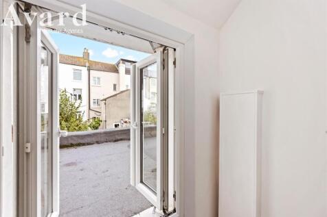 Warleigh Road, 54-015.JPG