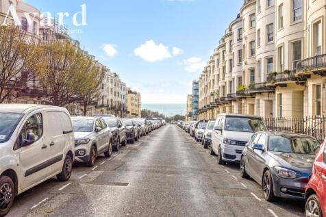 Brunswick Place, 49A-002.JPG