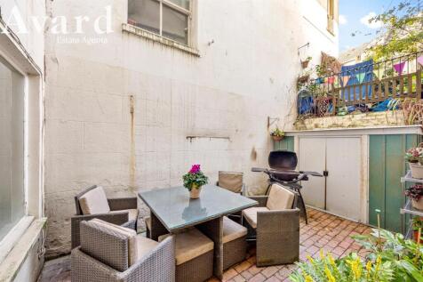 Brunswick Place, 49A-007.JPG